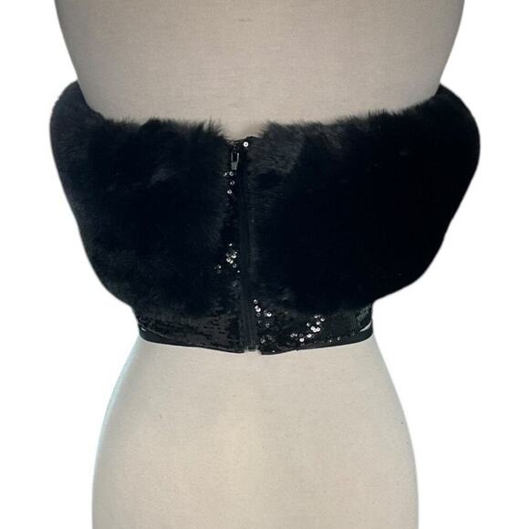 AVEC LES FILLES Crop Top NWT Black on Black Zip Sequin Bottom Faux Fur Top Large - Picture 6 of 13